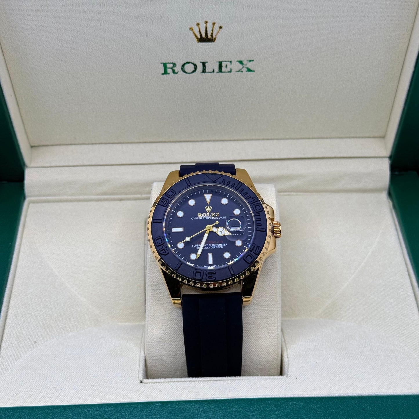 Rolex strap golden with black rotaiting dial