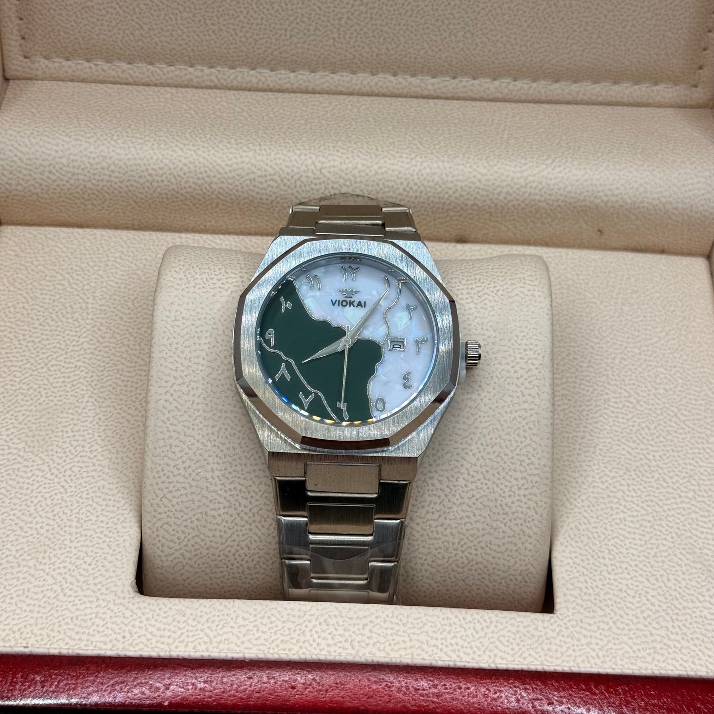 Aura satin less steel silver with marble dial