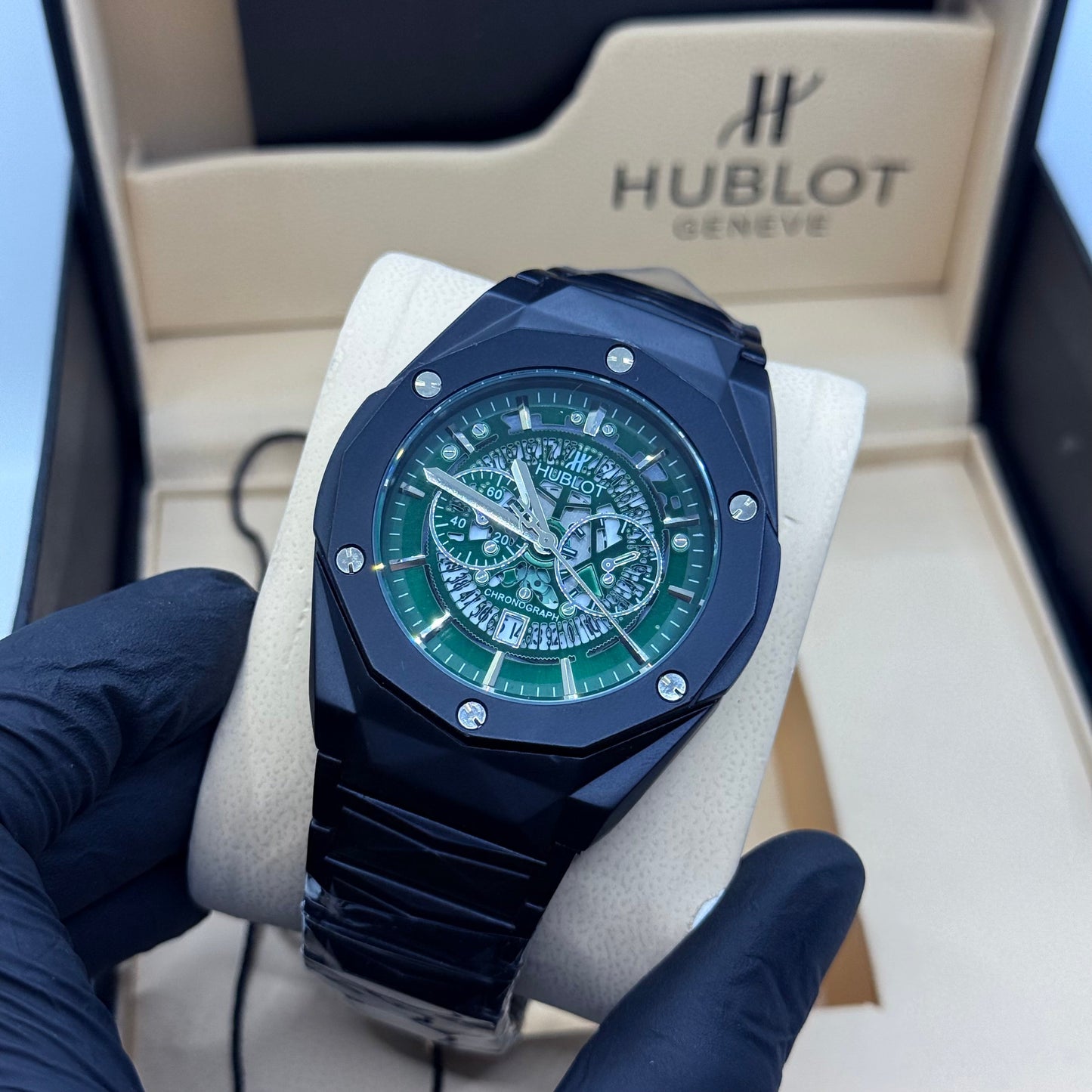 Hublot diamond cut black with green scelton dial