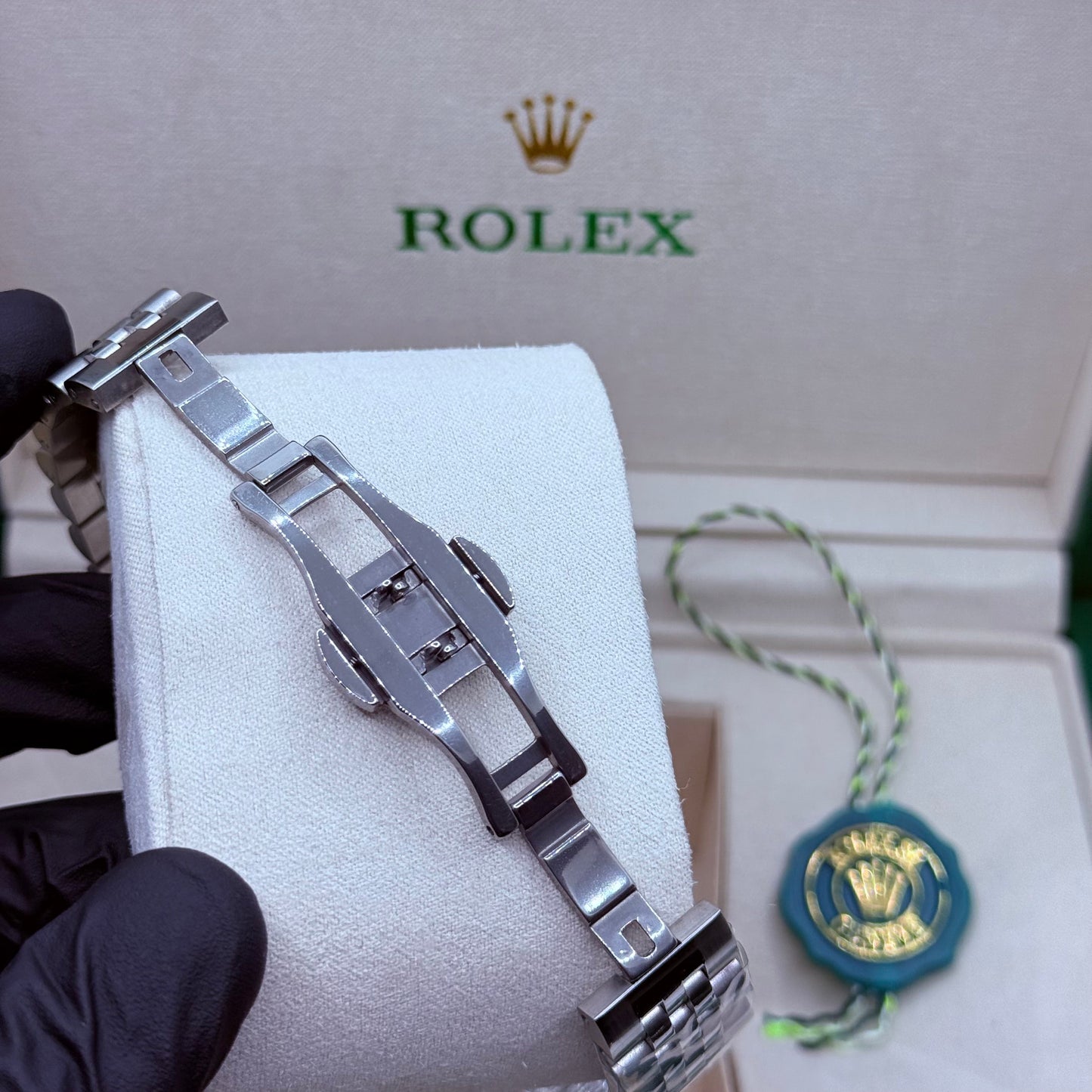 Rolex automatic movement silver  with  green dial