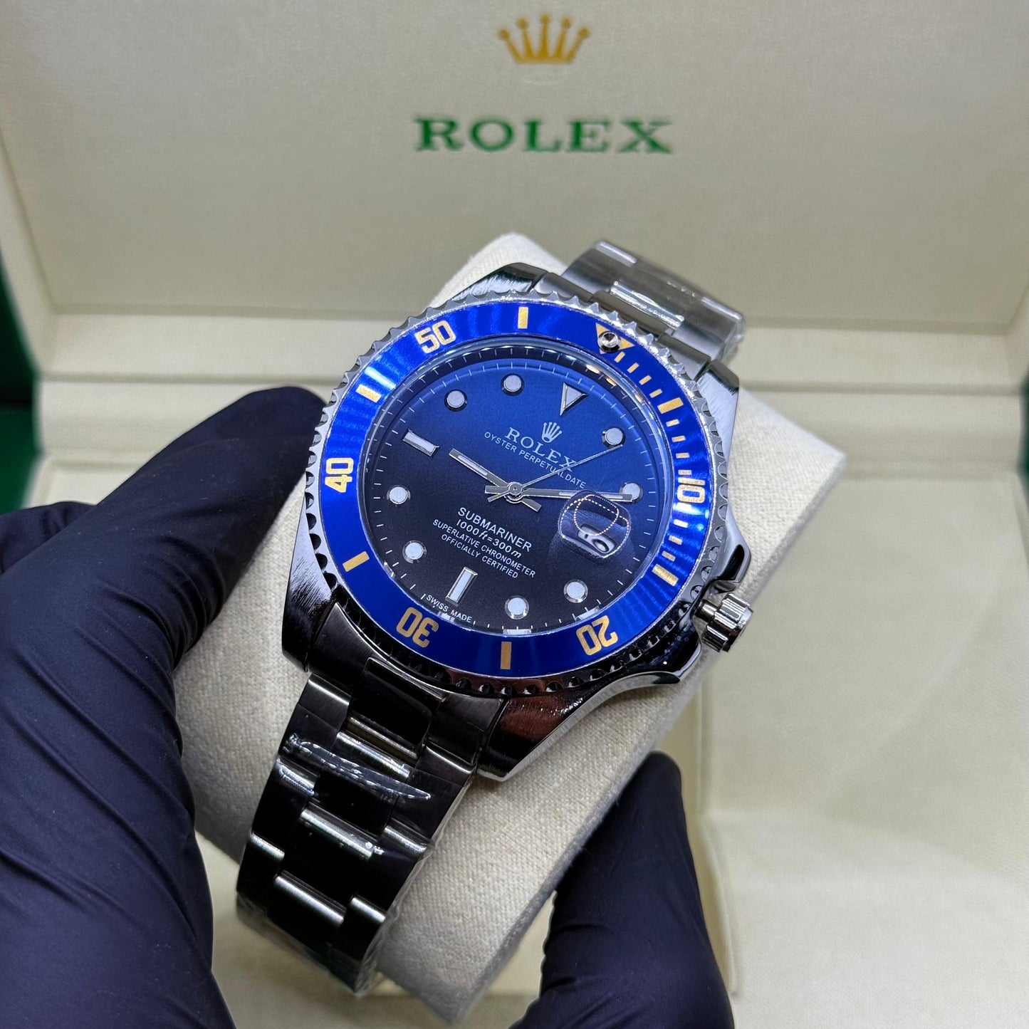 Rolex Submariner blue  rotating dial with master lock