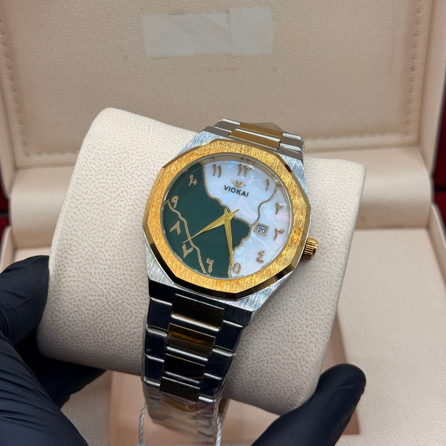 Aura stain less steel truetone with marble green dial