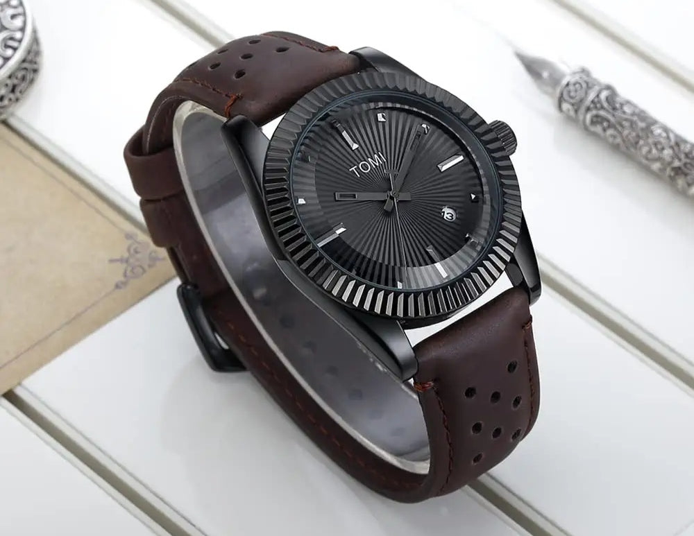 TOMI T-098 Men's Watch Date Quartz Round Shape Dial Leather Straps